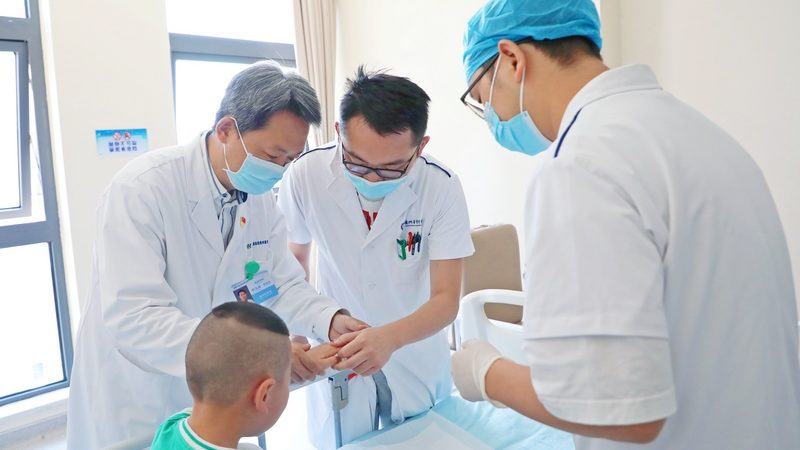 儿童脾胃虚弱，如何通过食谱调理？**